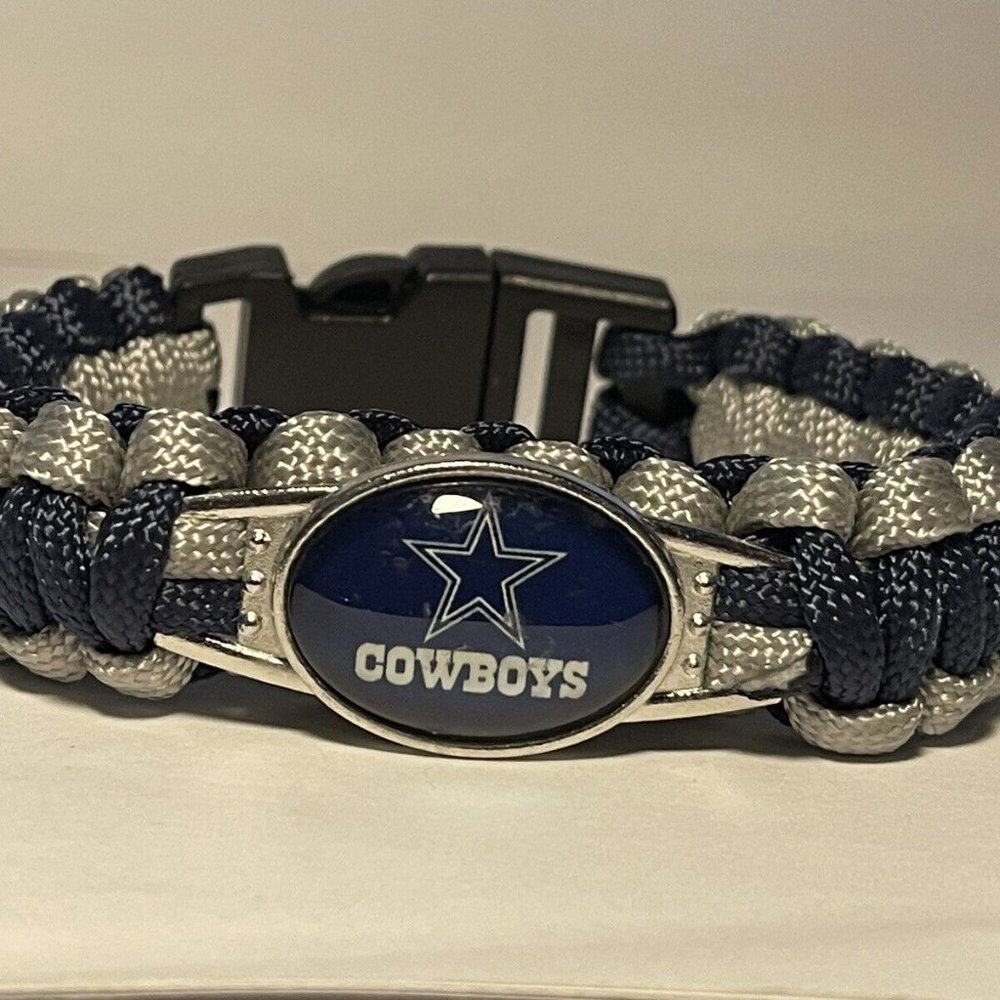 Dallas Cowboys NFL Paracord Bracelet NEW